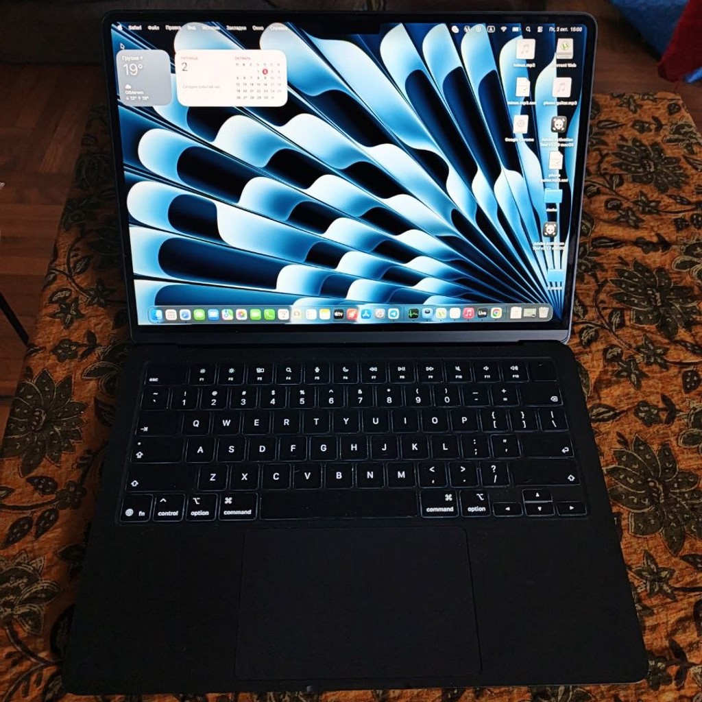 Ноутбук MacBook Air 13'' M5