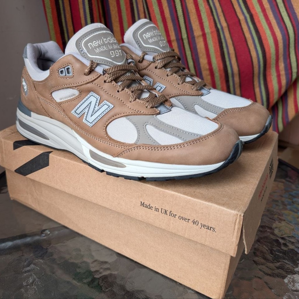Кроссовки New Balance 991v2