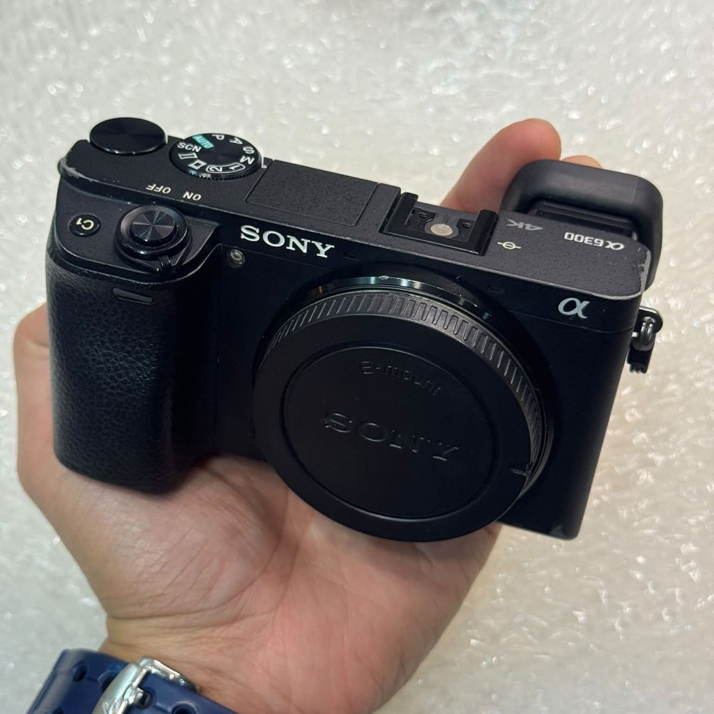 Sony A6300