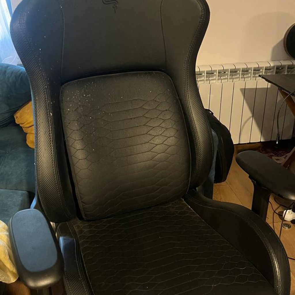 Геймерское кресло Razer
