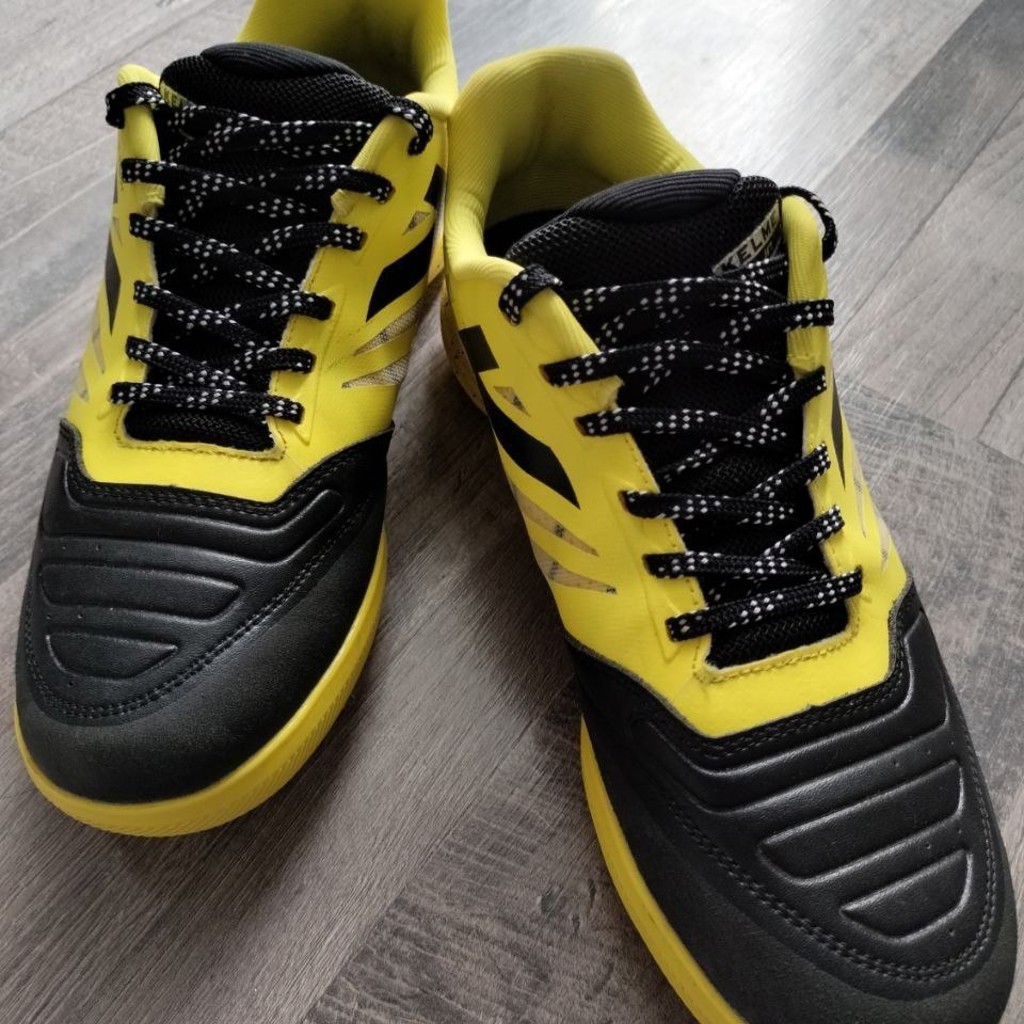 Футбольные бутсы Kelme All In Turf