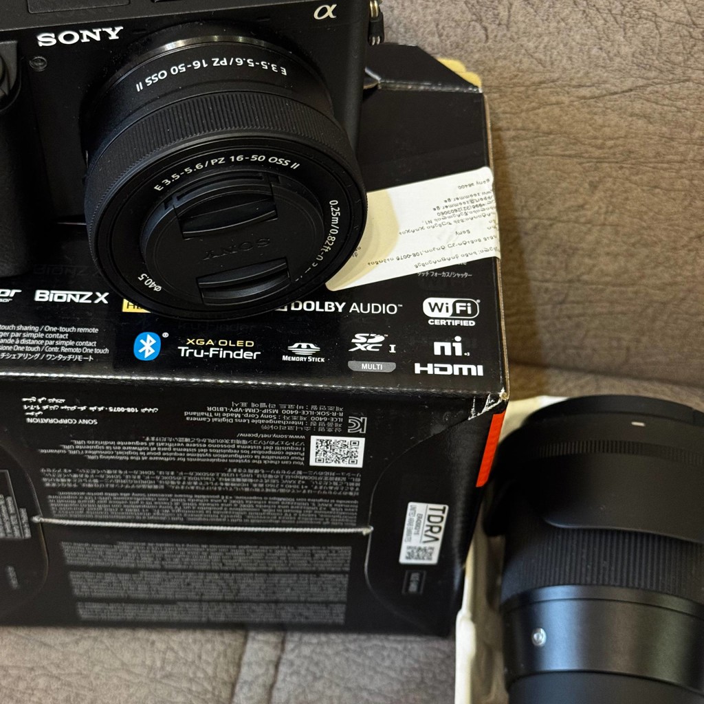 Камера Sony A6400
