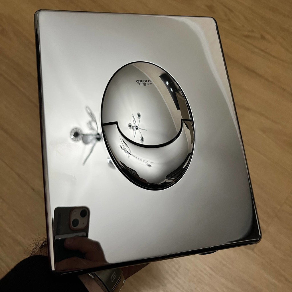 Кнопка смыва Grohe Skate Air