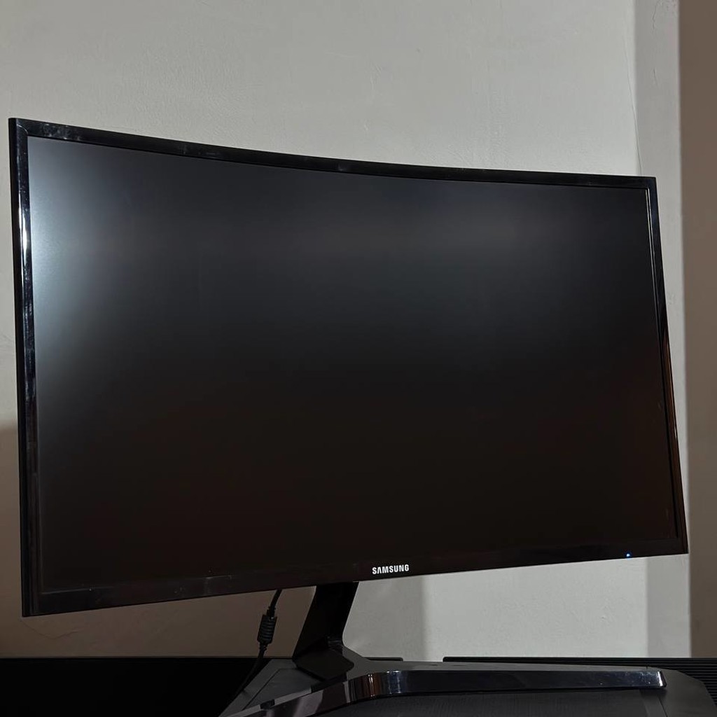 Монитор 27-Full hd Curved