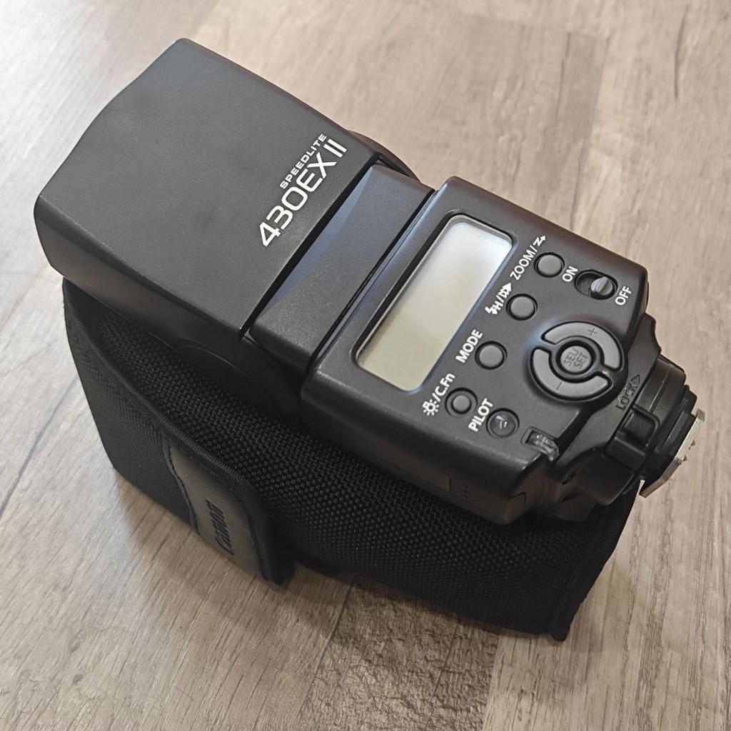 Вспышка Speedlight ex430 II