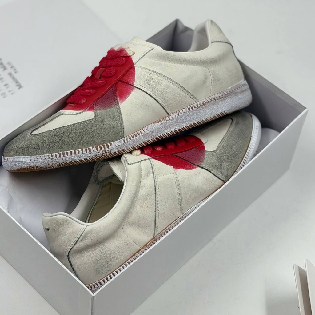Maison Margiela Replica 'Japan Gats'