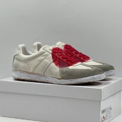Maison Margiela Replica 'Japan Gats' - фото 4