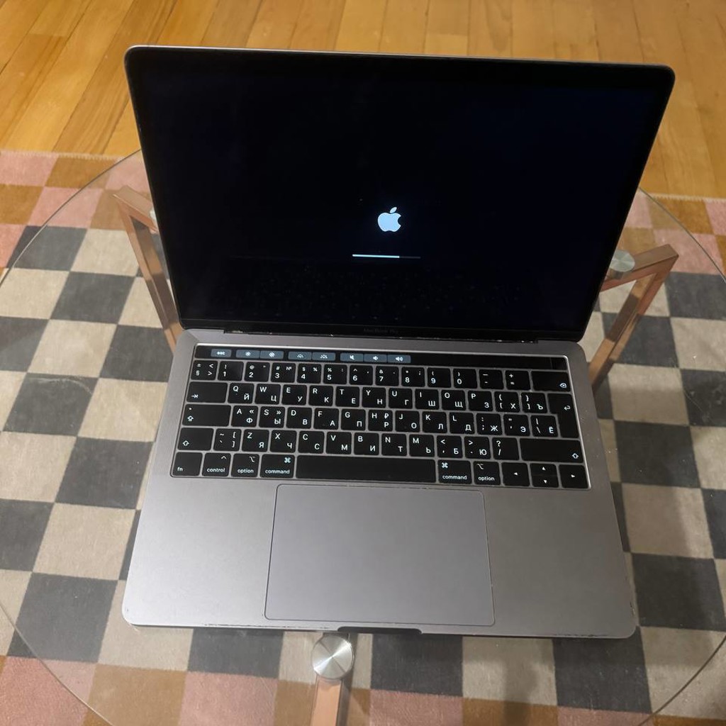 MacBook Pro 13' 2019