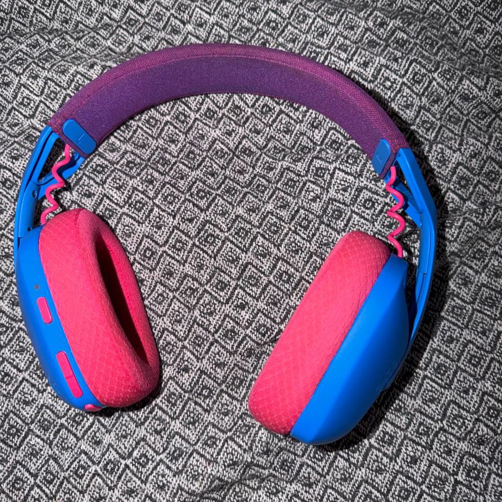 Logitech g435