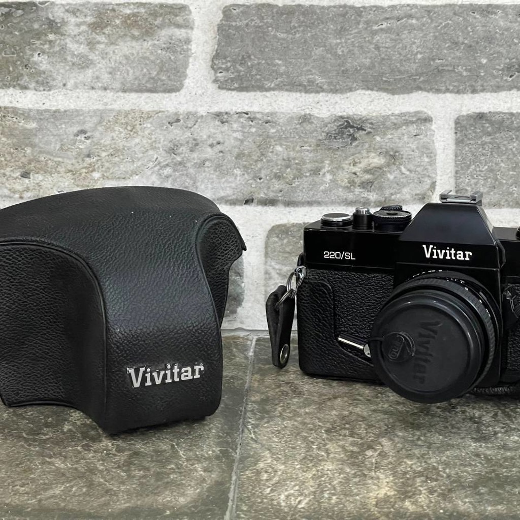 Винтажный фотоаппарат Vivitar 220/SL