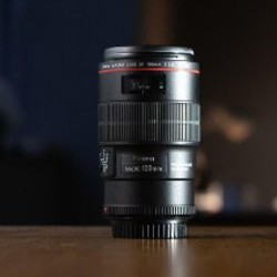 Объектив Canon EF 100mm f/2.8L Macro IS USM - фото 2