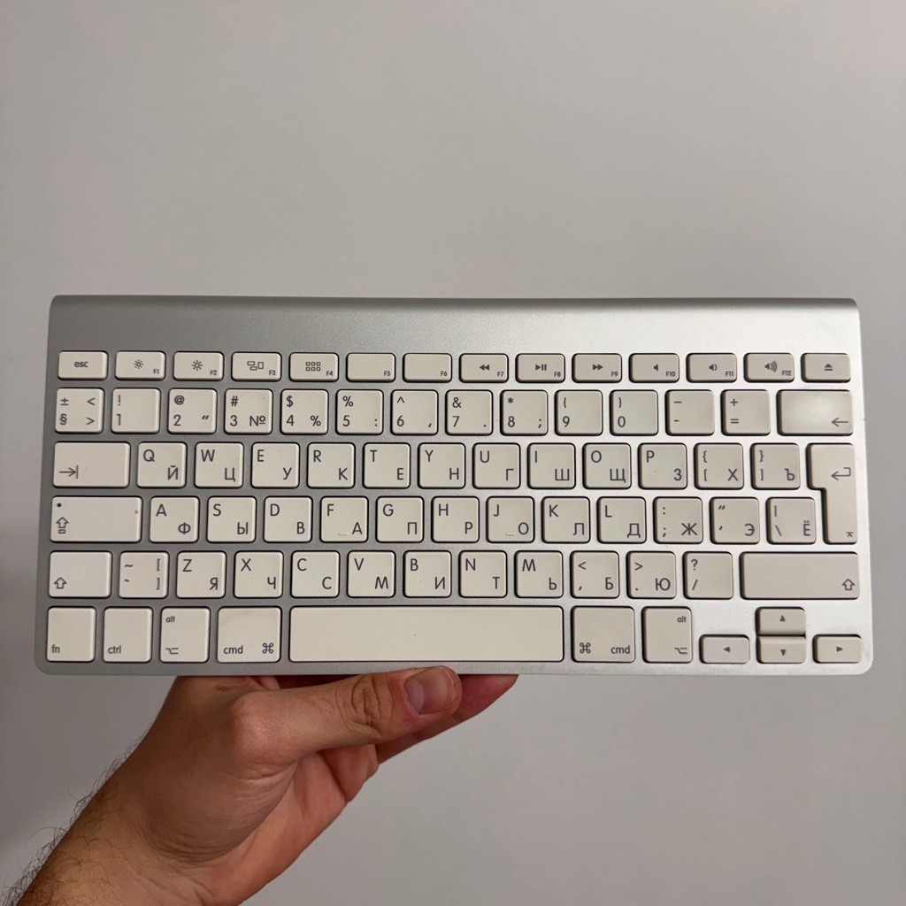 Apple Wireless Keyboard A1314