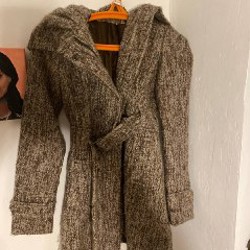 Горчичное пальто - фото 6