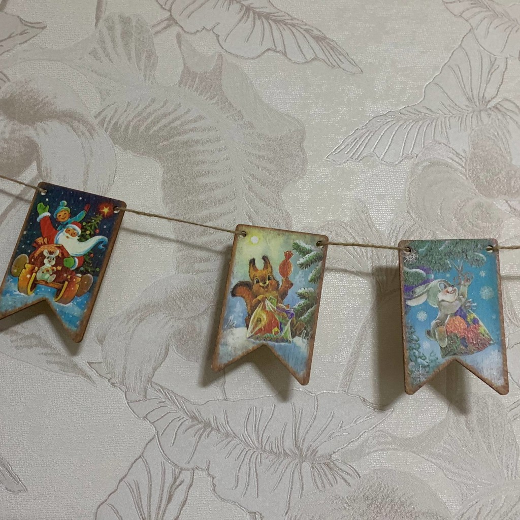 Флажки деревянные