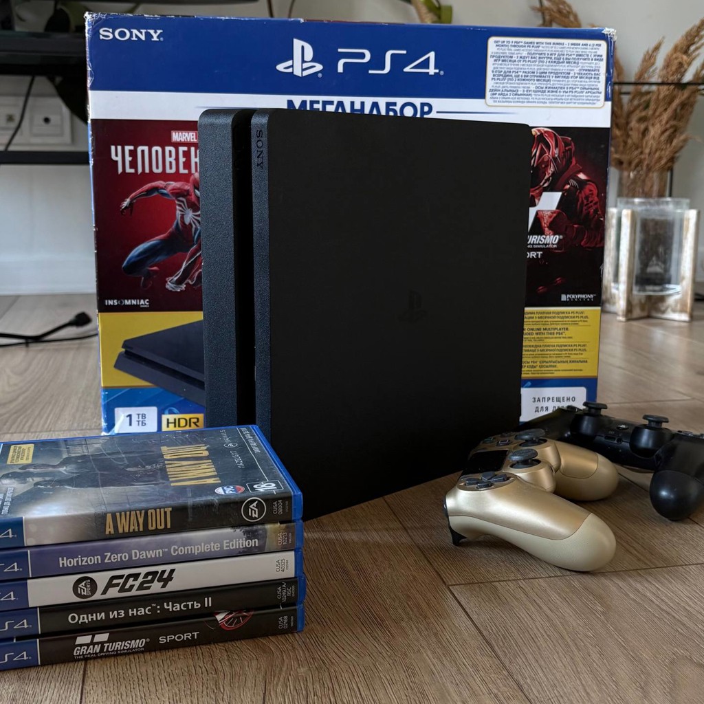 Sony PlayStation 4 1 ТБ