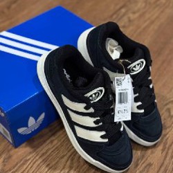 Женские кроссовки Adidas - фото 6