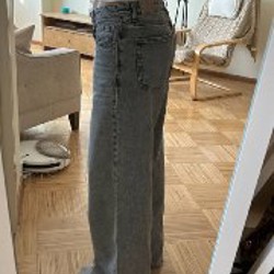 Серые джинсы pull&bear - фото 2
