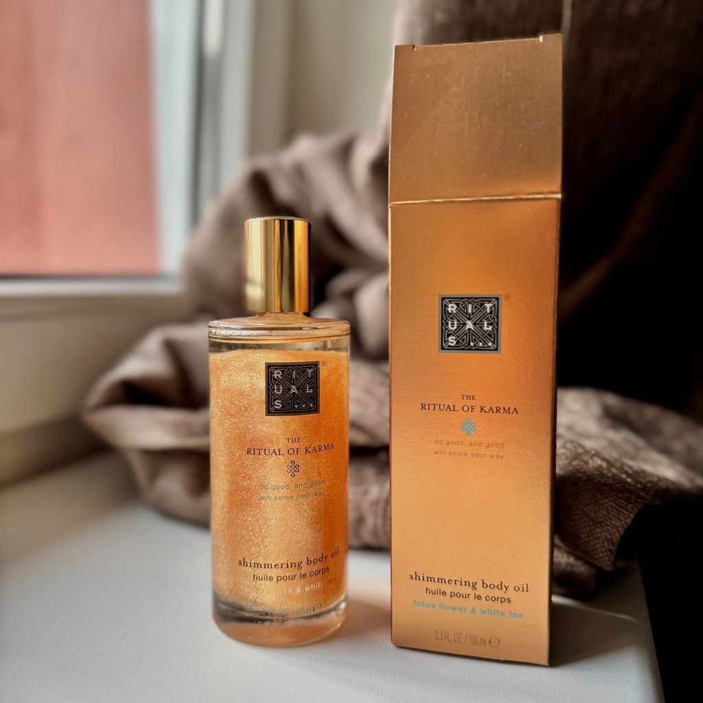 Сияющее масло для тела Rituals