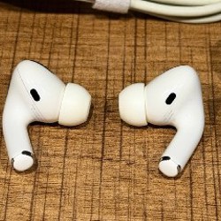 Airpods pro 1 поколения - фото 3