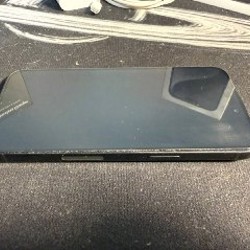 Apple iPhone 15 Pro Max - фото 3