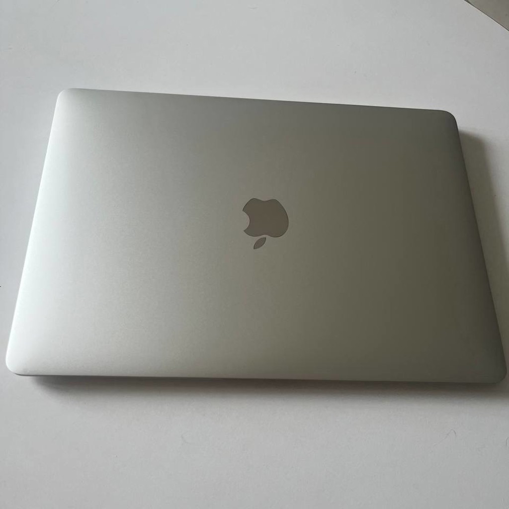 MacBook Air M1