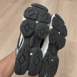 Stay Wild в стиле New Balance 9060 - фото 2