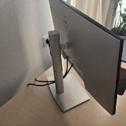 Dell UltraSharp U2722D - фото 2