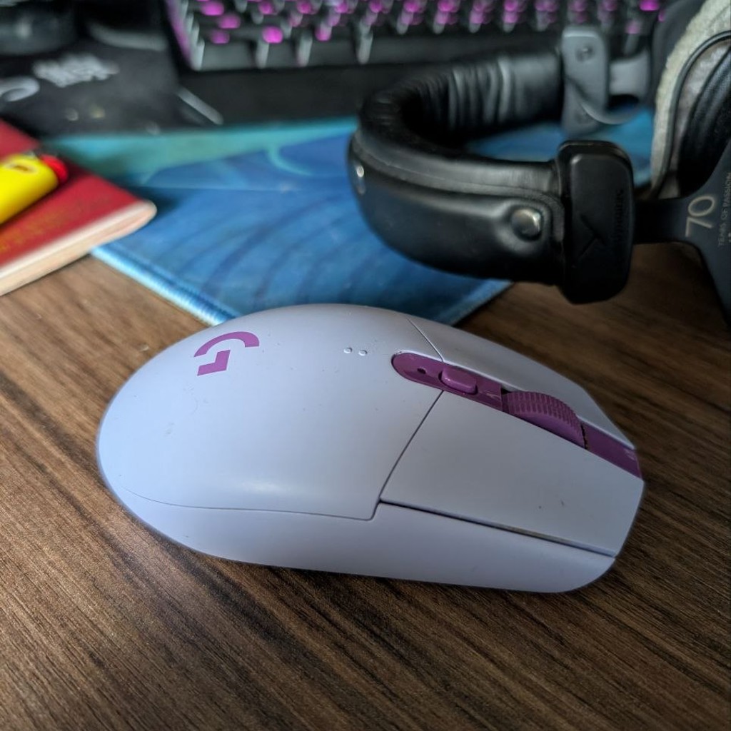 Мышка Logitech g305