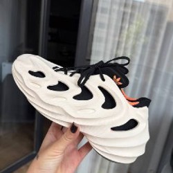Кроссовки Adidas Adifom Q - фото 2