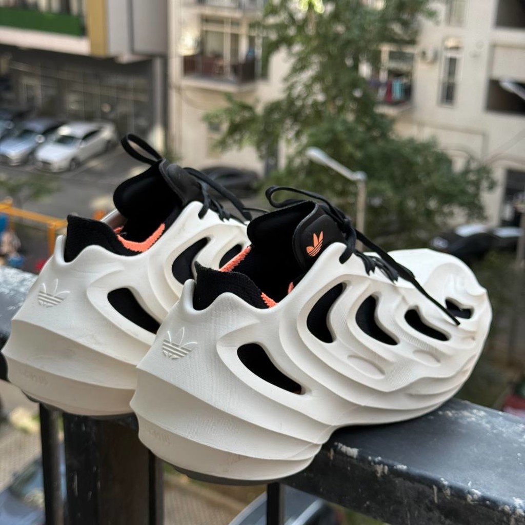 Кроссовки Adidas Adifom Q