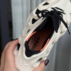 Кроссовки Adidas Adifom Q - фото 6