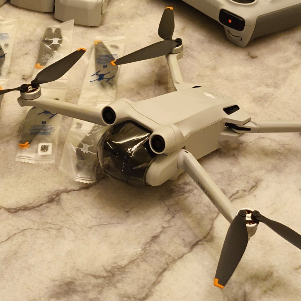 Квадрокоптер Dji mini 3 pro rc