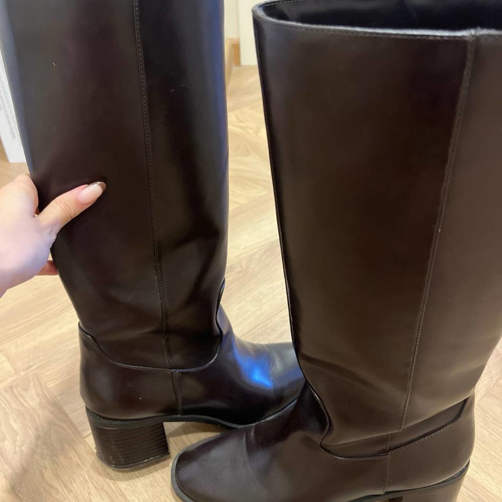 Сапоги Zara