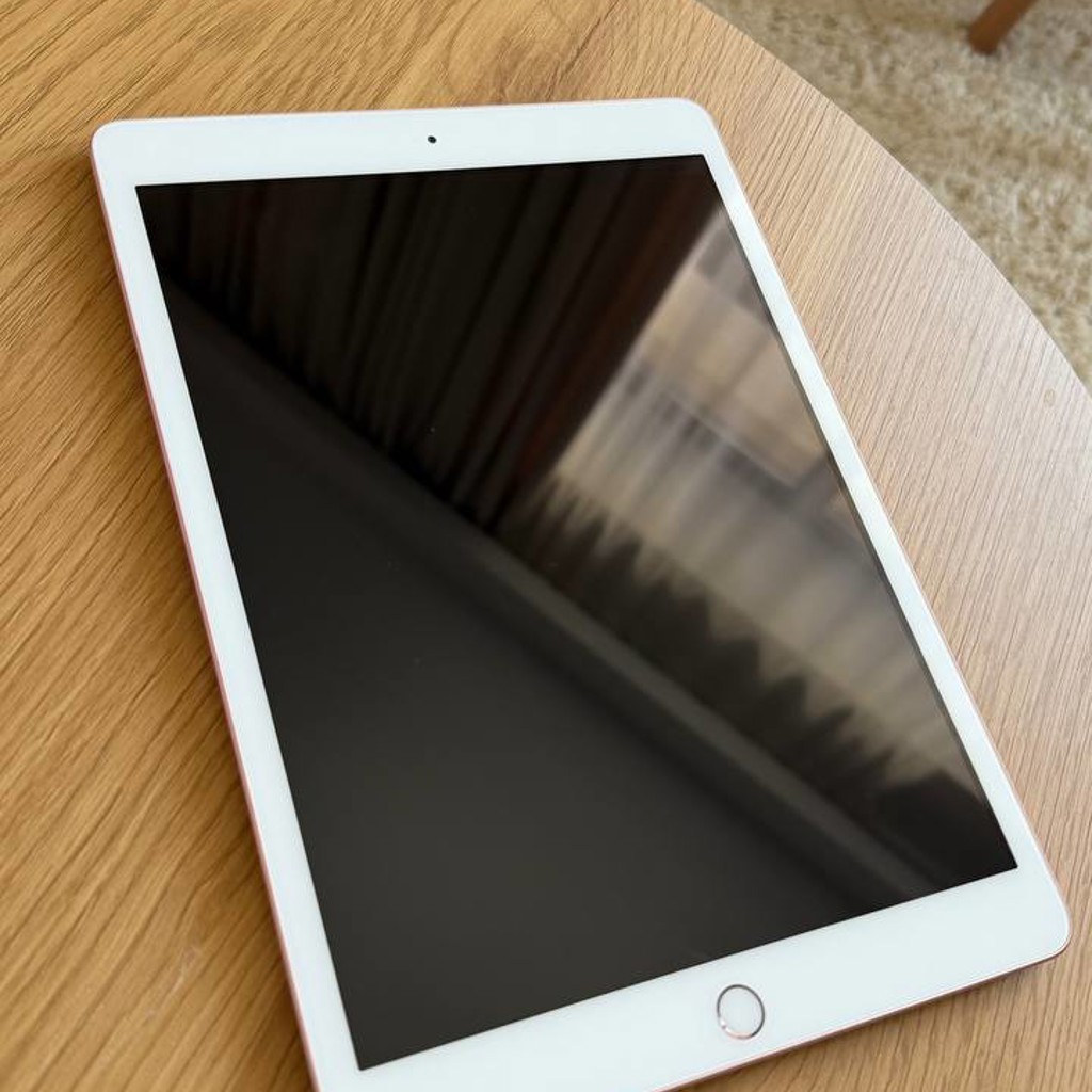 Apple iPad 7 (2019)