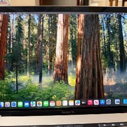 MacBook Pro 15 дюймов - фото 4