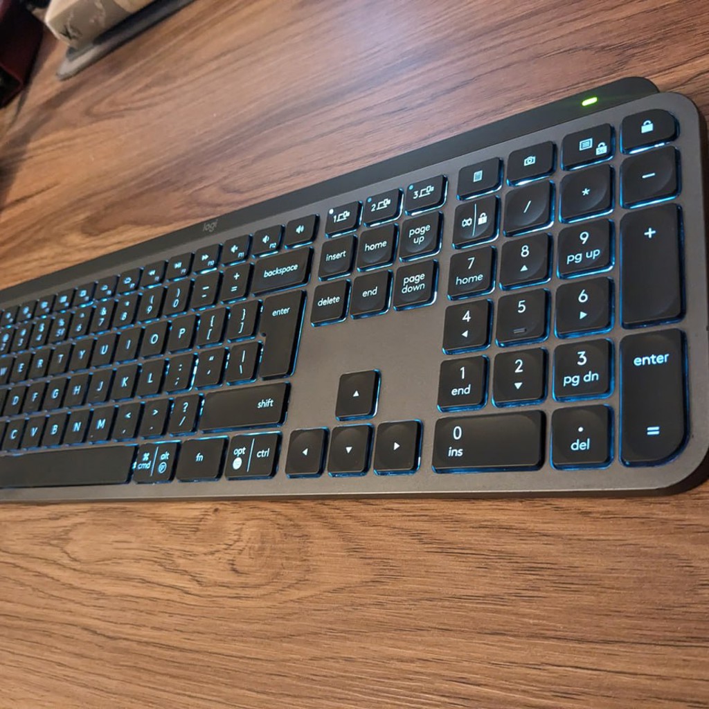 Беспроводная клавиатура Logitech MX Keys