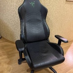 Компьютерный стол - фото 1