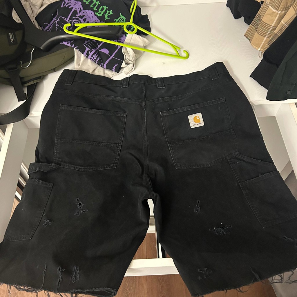 Шорты Carhartt