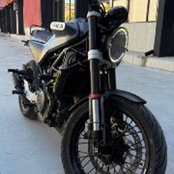 Husqvarna Svartpilen 401 - фото 3