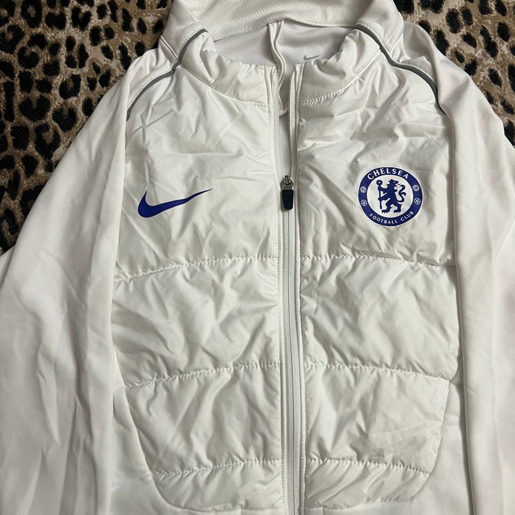 Nike Chelsea