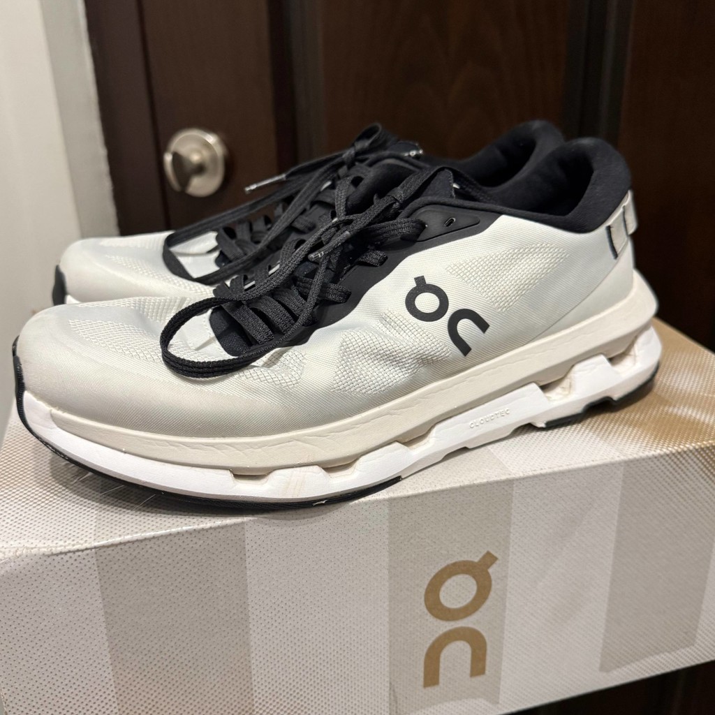 Кроссовки one running