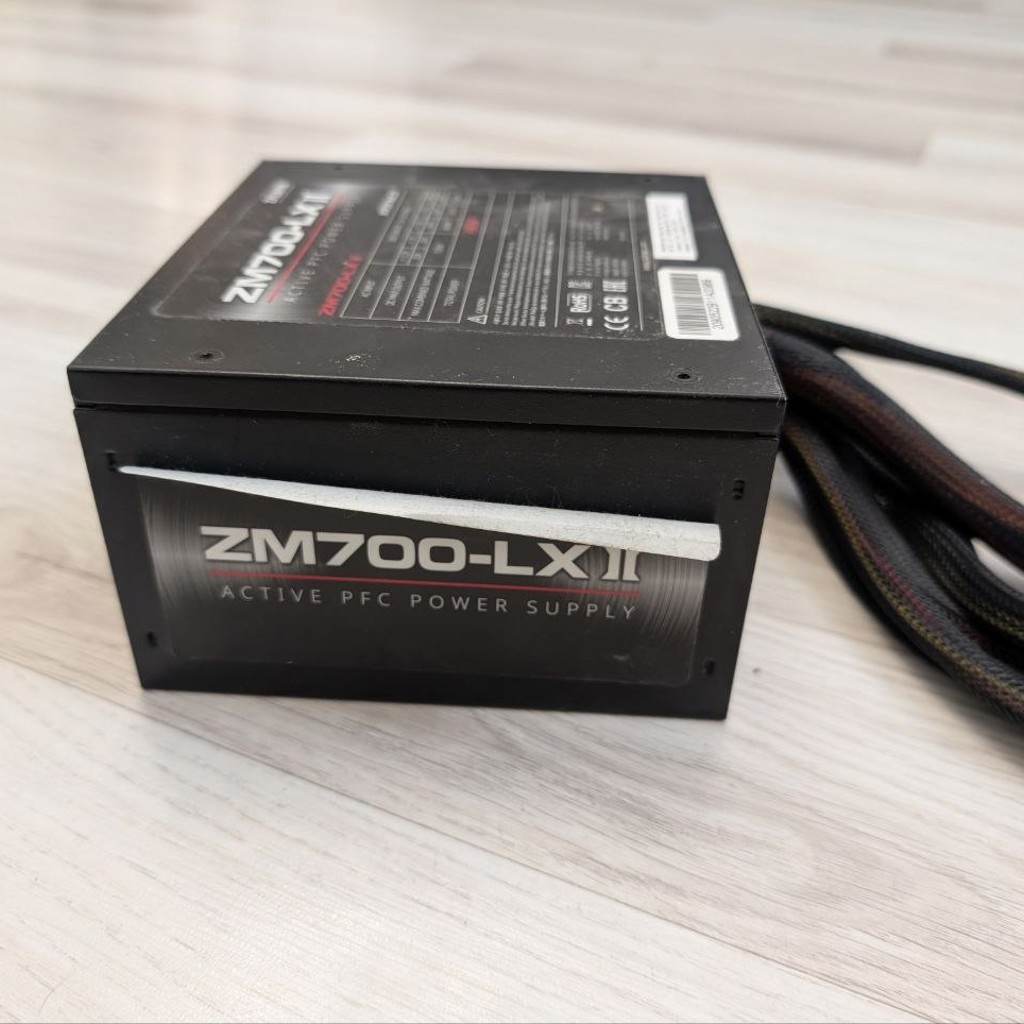 Блок питания Zalman ZM700-LX2