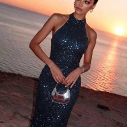 Sparkly Backless Dress - фото 3
