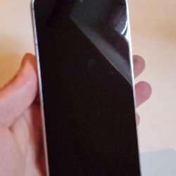 Samsung Galaxy S22 - фото 2