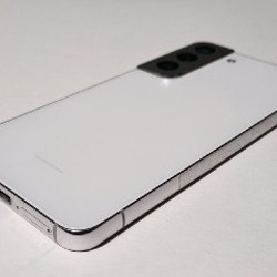 Samsung Galaxy S22 - фото 6