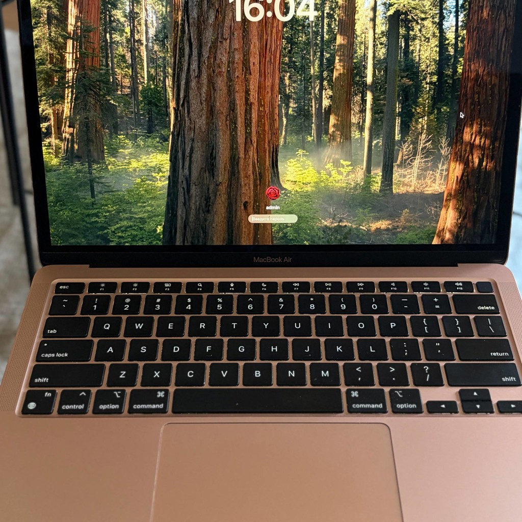 MacBook Air 13” M1