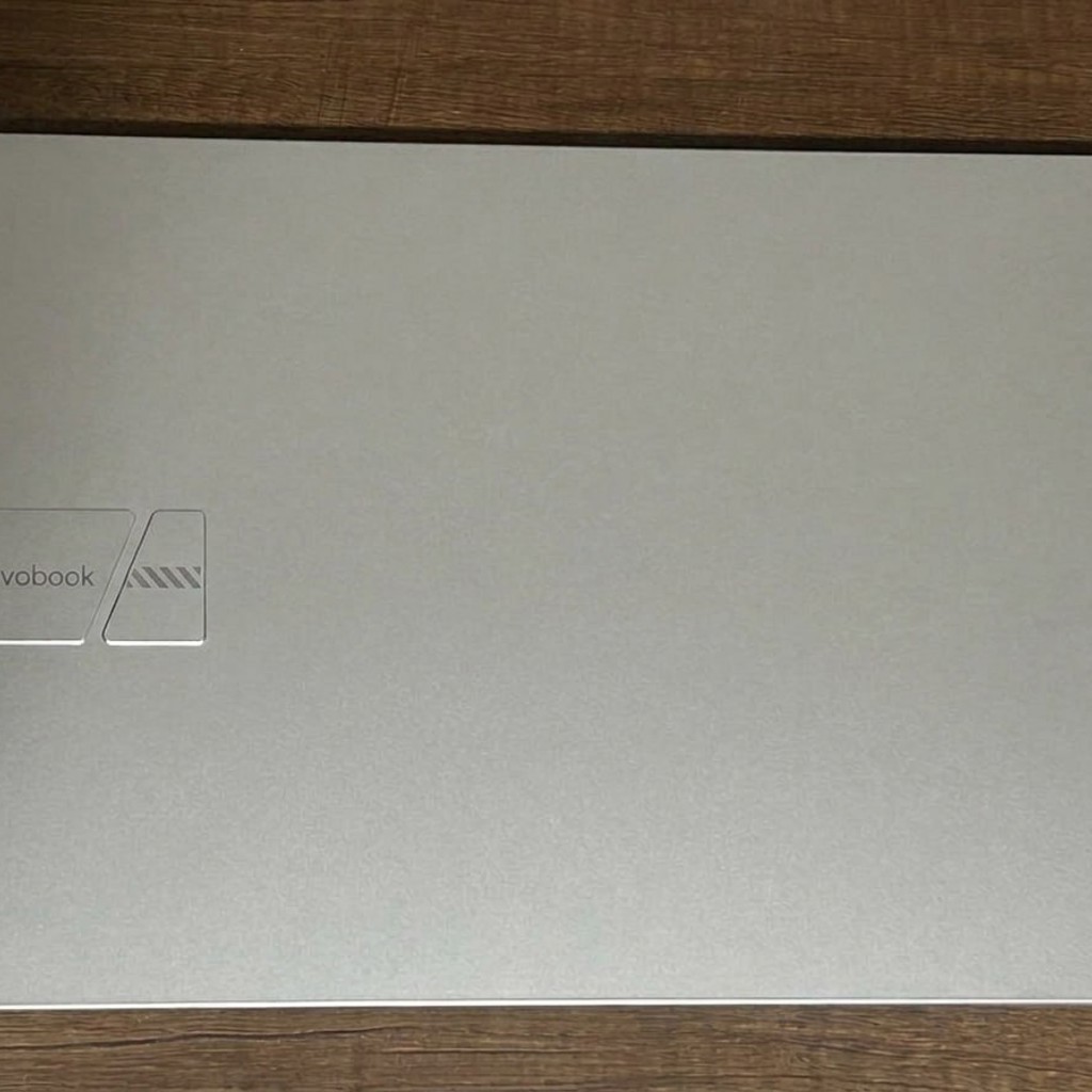 Asus Vivobook 15