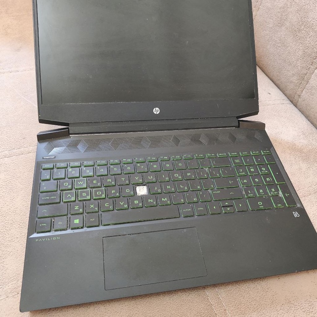 HP Pavilion 15