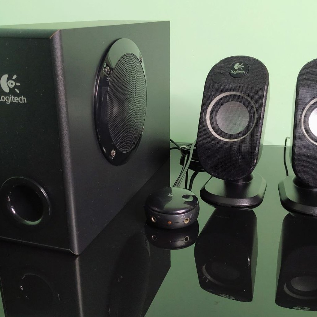 Акустика Logitech S-220