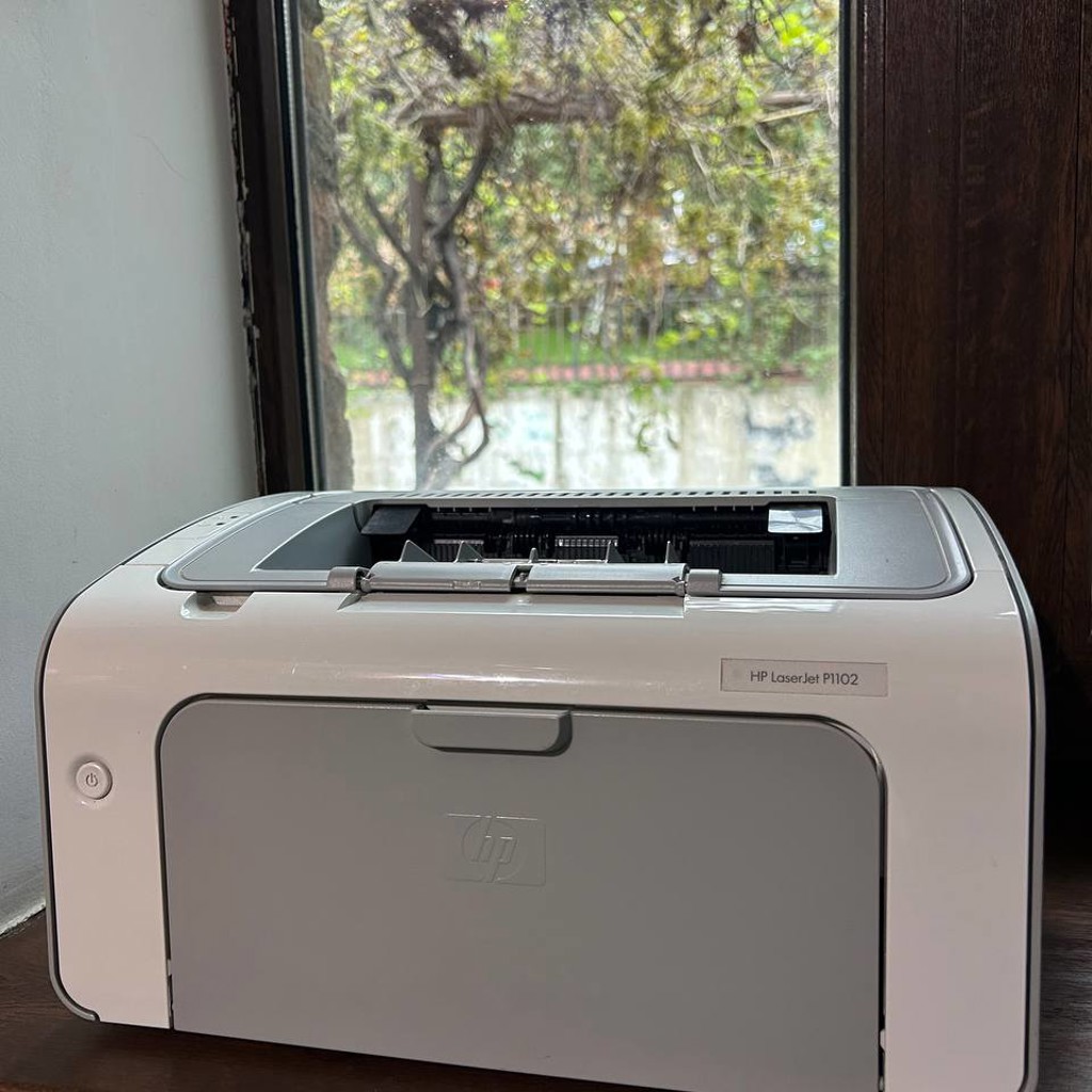 Лазерный принтер HP LaserJet Pro P1102